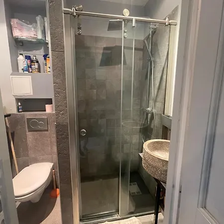 Beautiful 2-room In Paris's Batignolles District Paris